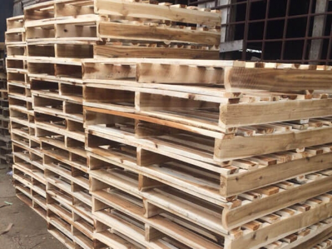 Pallet gỗ 14